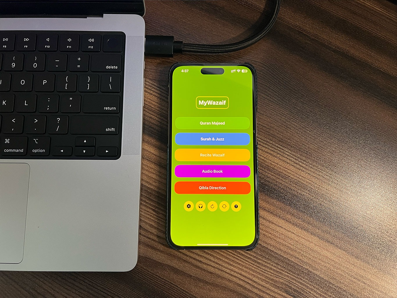 Main App View
